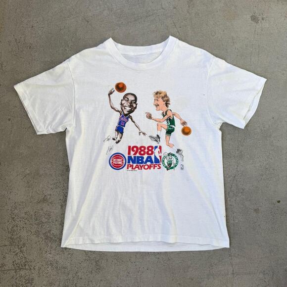 Vintage 1988 NBA Playoffs Detroit Pistons vs Boston Celtics Basketball T Shirt M